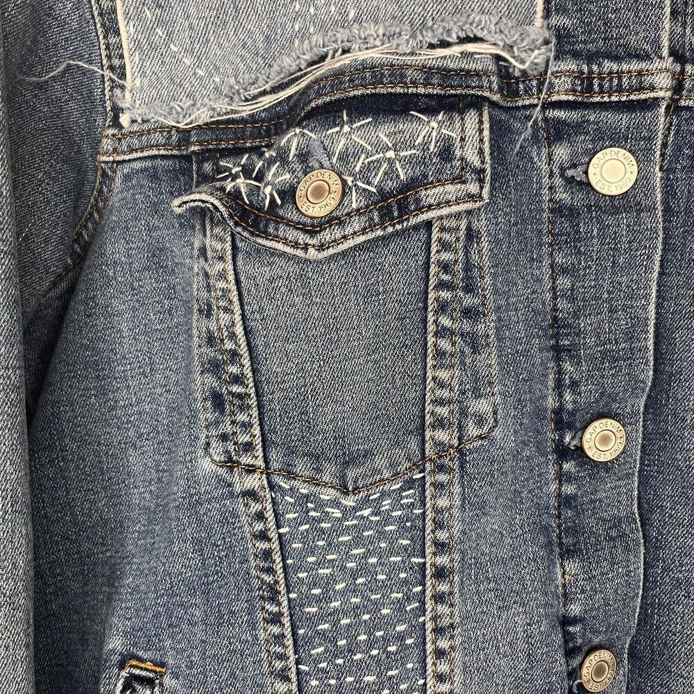 Hand Embroidered Patchwork Collage Gap Medium Was… - image 3